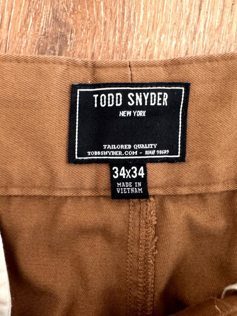 Todd Snyder Italian Cotton Ghurka Trouser in Khaki - Picture 2 of 6